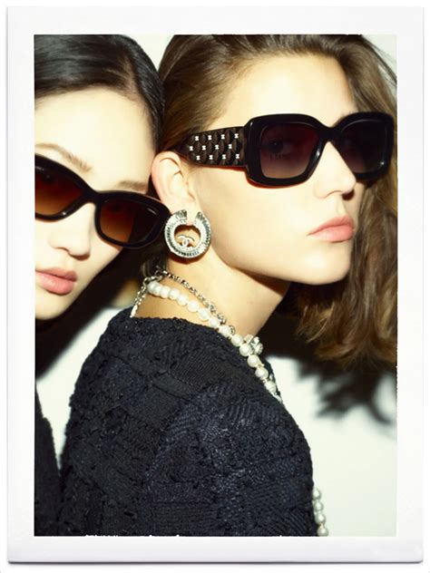 chanel zonnebril doos|Sunglasses .